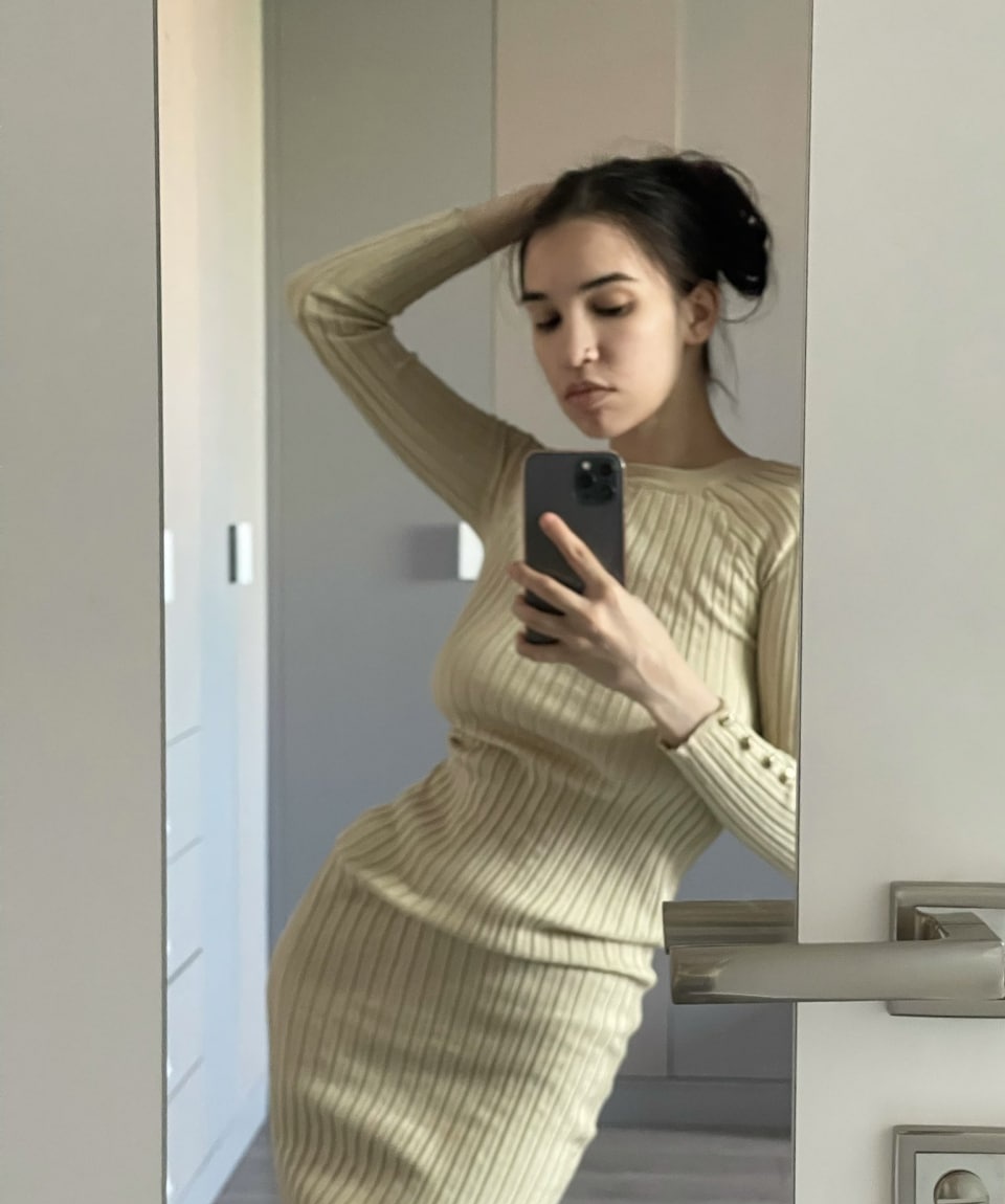 Юля привлекальеная девушка из Южноуральск цена от 3500 руб