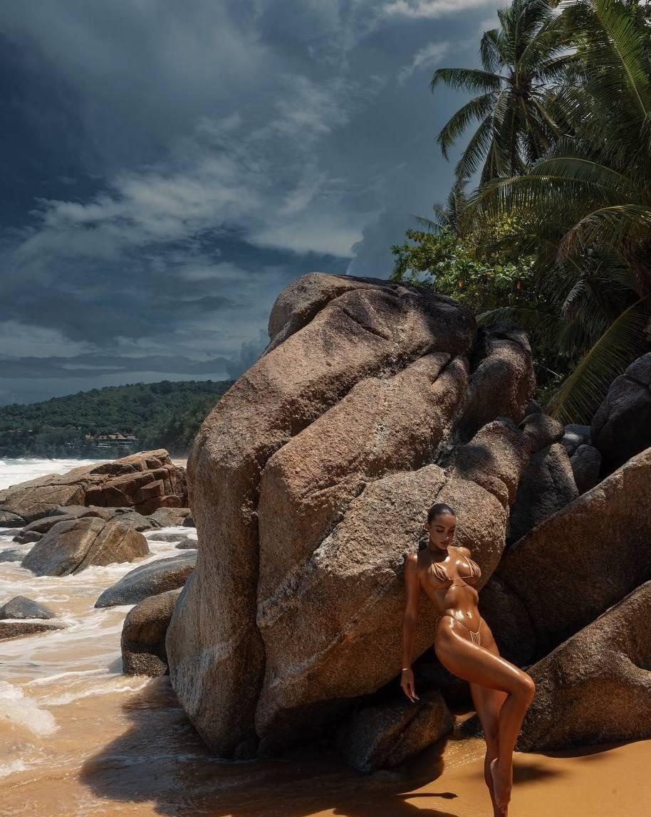 Марьяна привлекальеная девушка из Южноуральск цена от 7000 руб