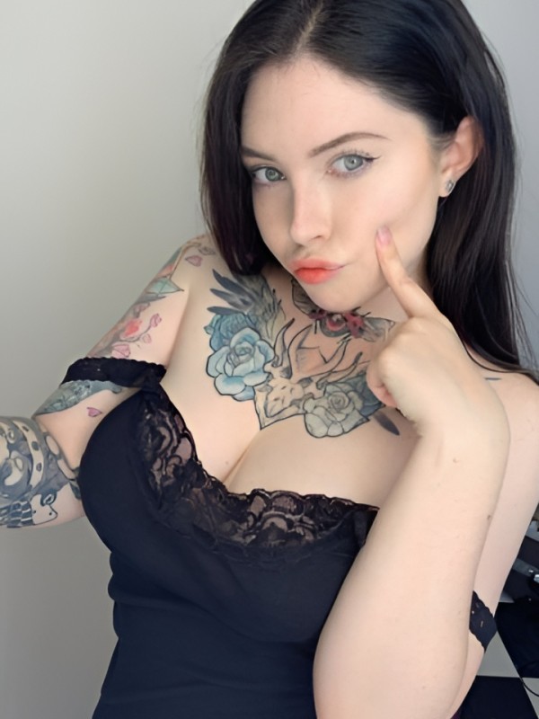 Дарья привлекательная девушка из Южноуральск цена от 2500 руб