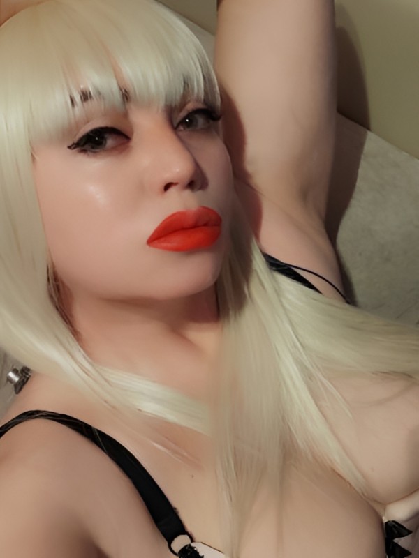 Ника привлекательная девушка из Южноуральск цена от 4000 руб