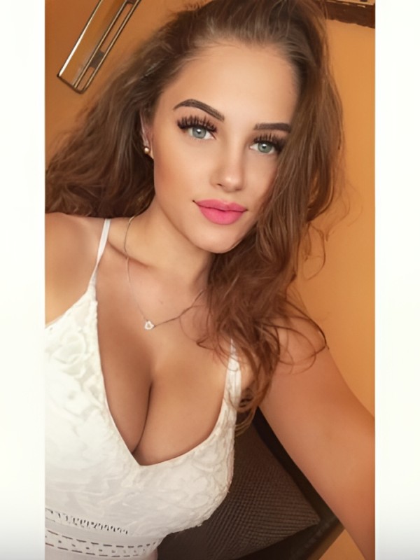 Роксана привлекательная девушка из Южноуральск цена от 2500 руб