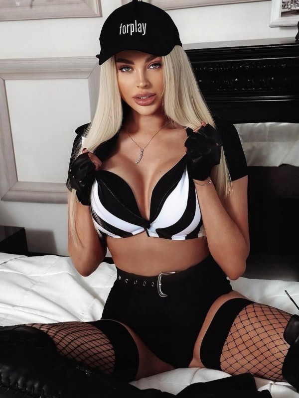 Аленка привлекательная девушка из Южноуральск цена от 7000 руб